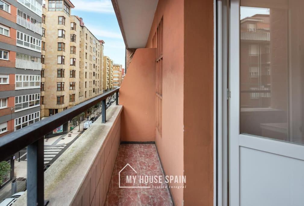 Myhousespain - Luminoso Y Amplio Piso En El Centro Gijón Buitenkant foto