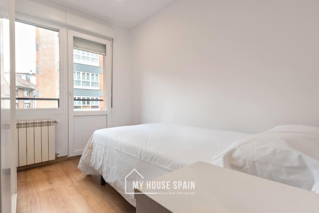 Myhousespain - Luminoso Y Amplio Piso En El Centro Gijón Buitenkant foto