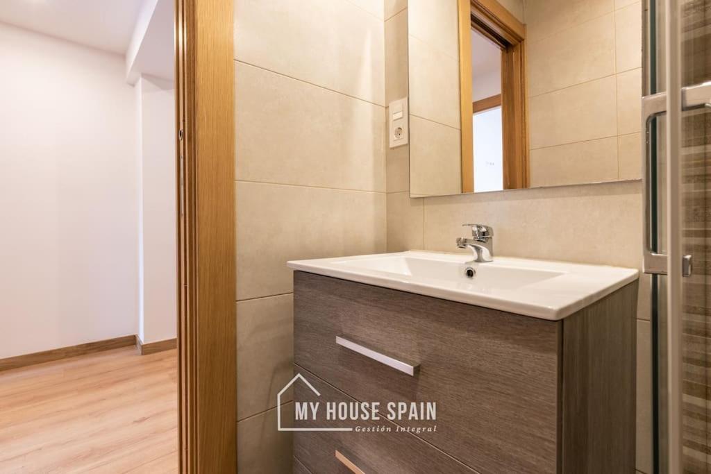 Myhousespain - Luminoso Y Amplio Piso En El Centro Gijón Buitenkant foto